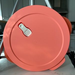 NWT Tupperware CrystalWave Plus Divided Dish